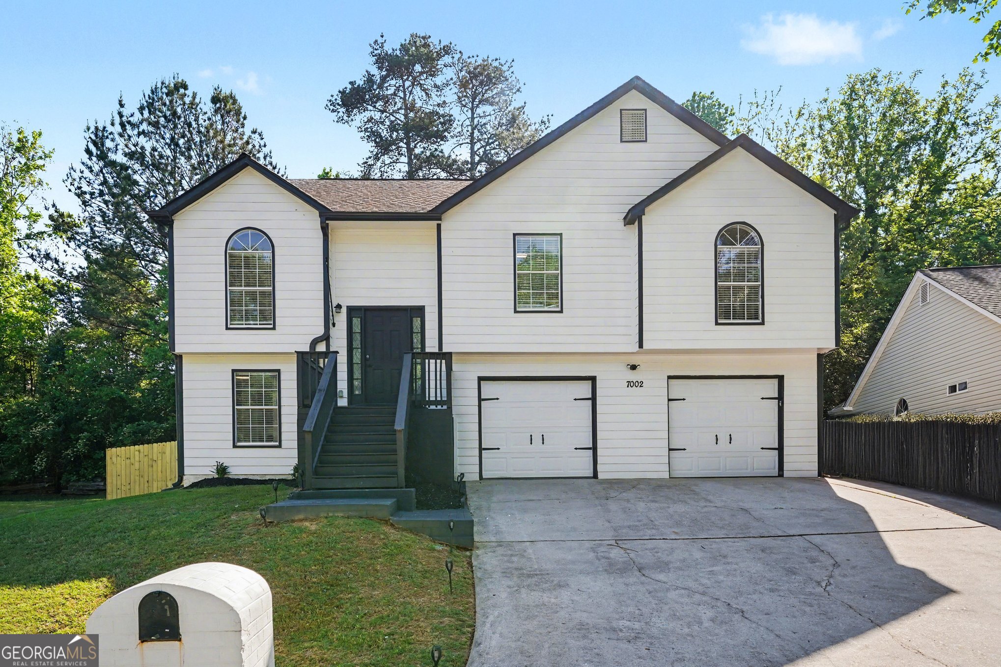 7002 New Dale Road Rex, GA 30273 - Photo 3 of 31