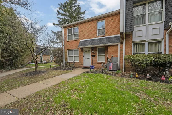 $224,900 | 3045 Harbour Drive, Palmyra, NJ 08065