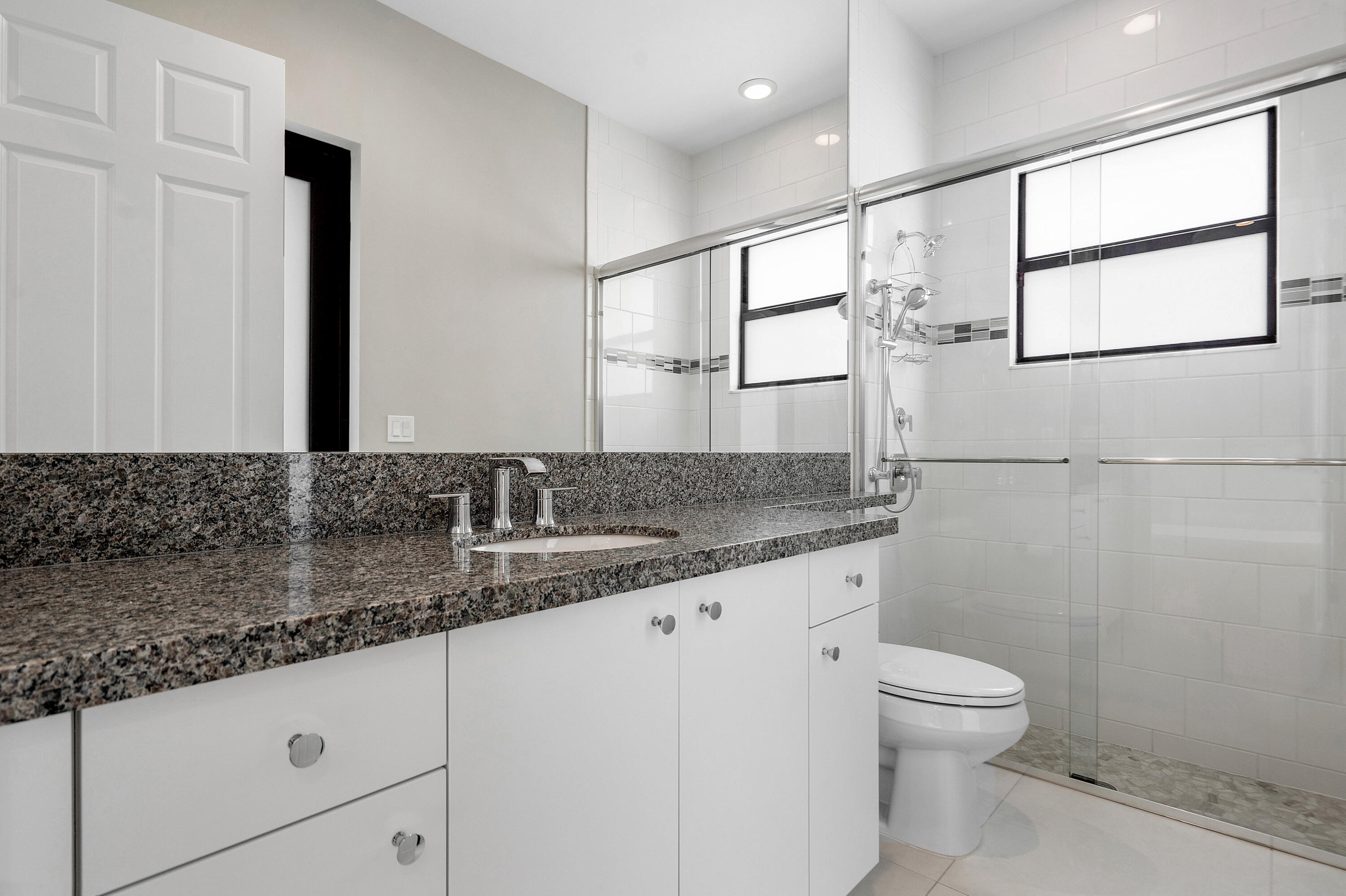 17159 Abruzzo Avenue Boca Raton, FL 33496 - Photo 18 of 52 015-17159AbruzzoAvenue-BocaRaton-FL-3349