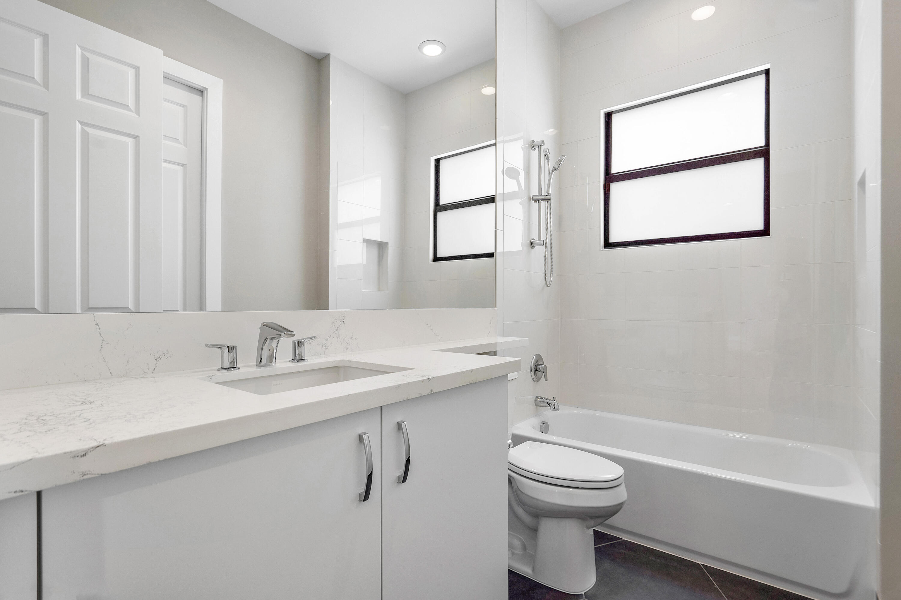 17159 Abruzzo Avenue Boca Raton, FL 33496 - Photo 39 of 52 028-17159AbruzzoAvenue-BocaRaton-FL-3349