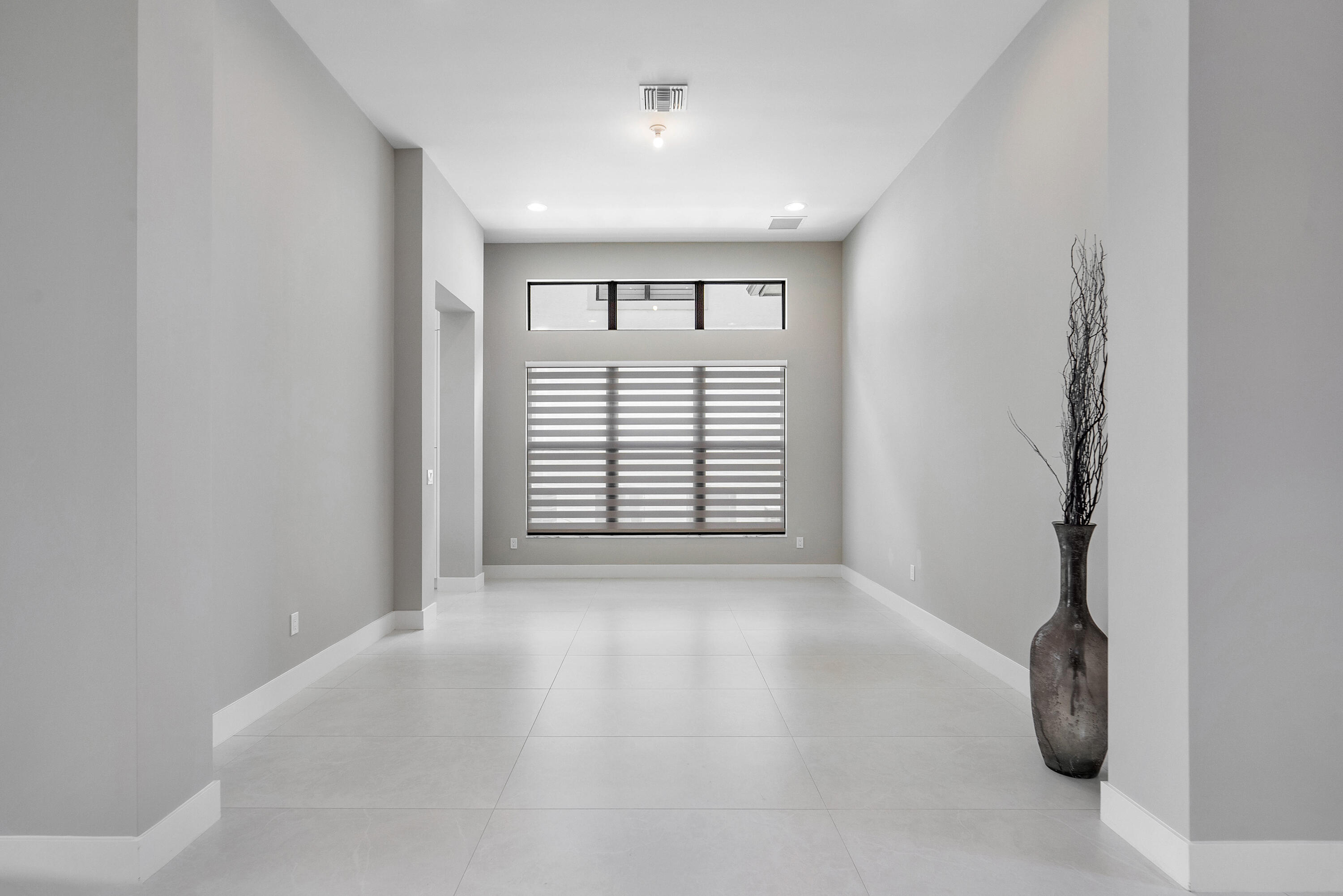 17159 Abruzzo Avenue Boca Raton, FL 33496 - Photo 10 of 52 007-17159AbruzzoAvenue-BocaRaton-FL-3349