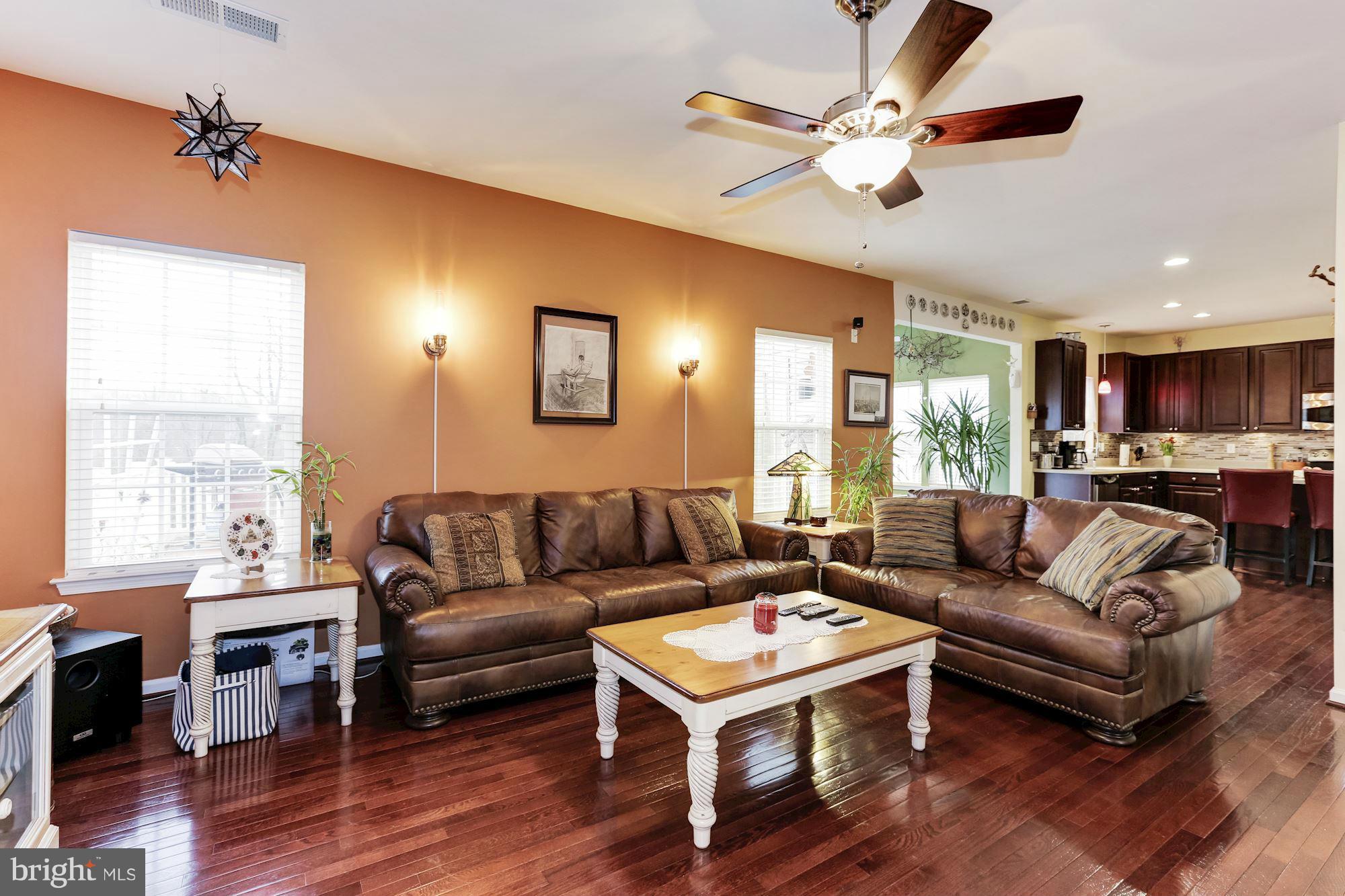 47 Haverhill Road Joppa, MD 21085 - Photo 6 of 30 Living Room