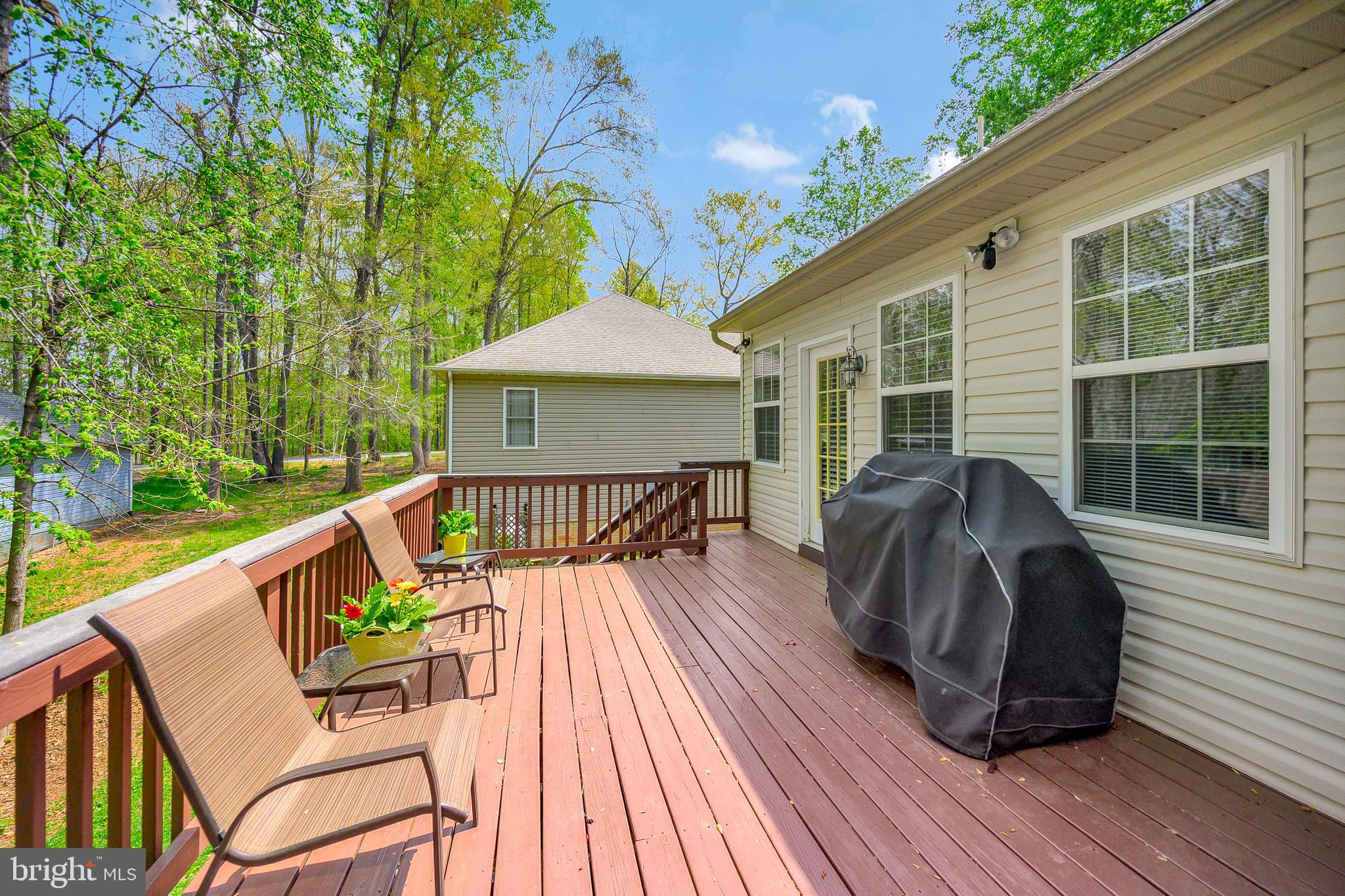 103 Spotswood Road Locust Grove, VA 22508 - Photo 26 of 36 Spacious deck