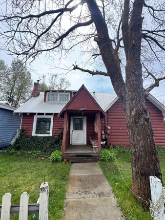 $235,000 | 225 Lassen Street, Chester, CA 96020