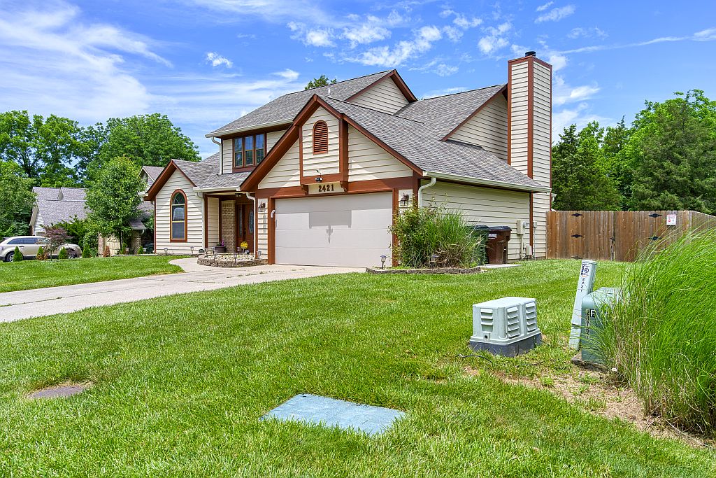2421 Rossini Road Dayton, OH 45459 - Photo 5 of 54