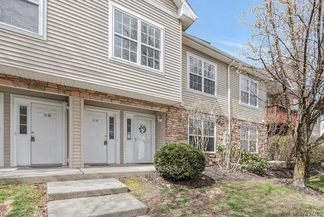 $2,300 | 1036 Maggie Road, Unit 148, Newburgh, NY 12550