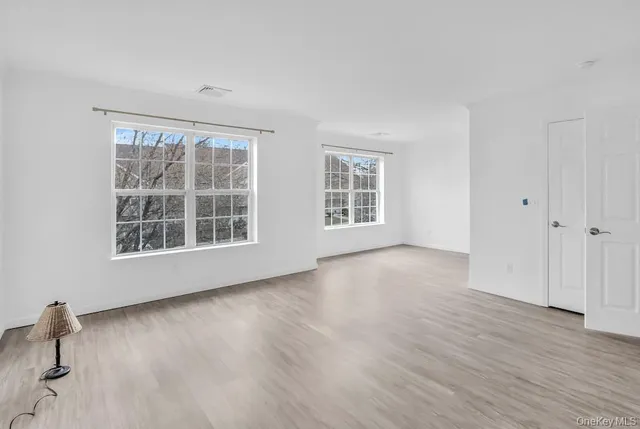 $2,300 | 1036 Maggie Road, Unit 148, Newburgh, NY 12550