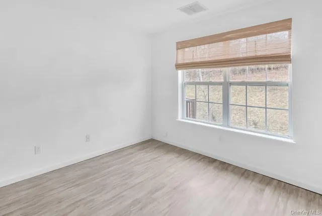 $2,300 | 1036 Maggie Road, Unit 148, Newburgh, NY 12550