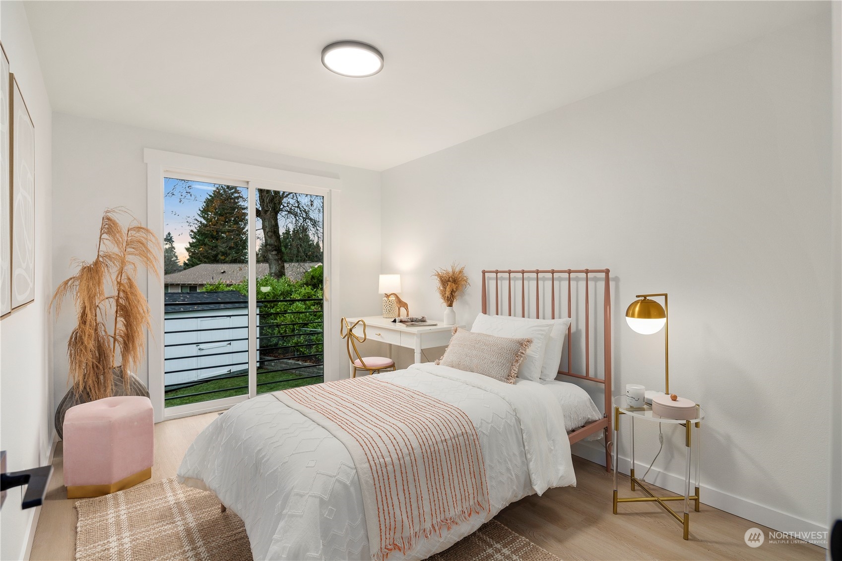 1806 Whitman Court Northeast Renton, WA 98059 - Photo 31 of 39 Gallery Image 31