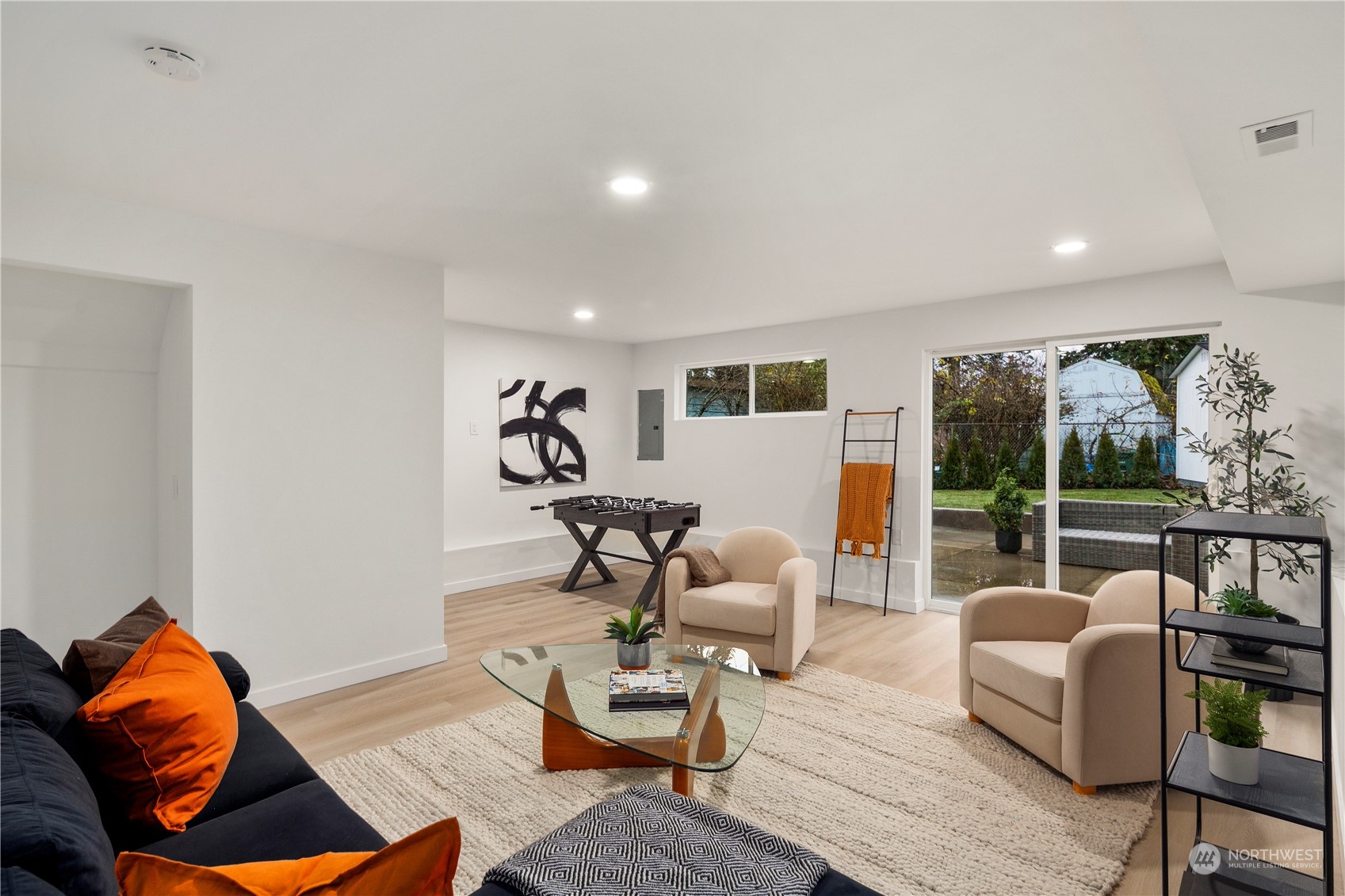 1806 Whitman Court Northeast Renton, WA 98059 - Photo 34 of 39 Gallery Image 34