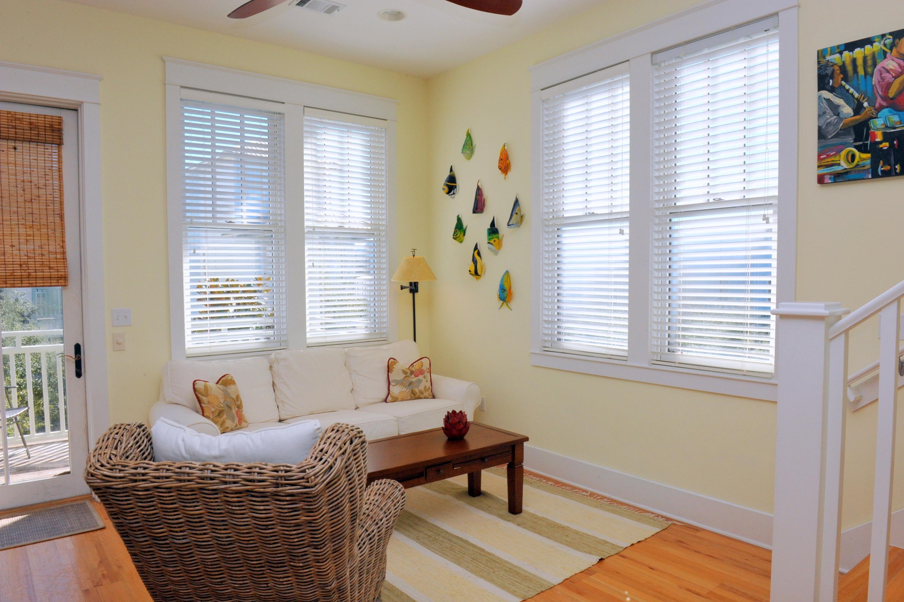 97 Chelsea Loop Road Santa Rosa Beach, FL 32459 - Photo 8 of 26 a living room with furniture and a window