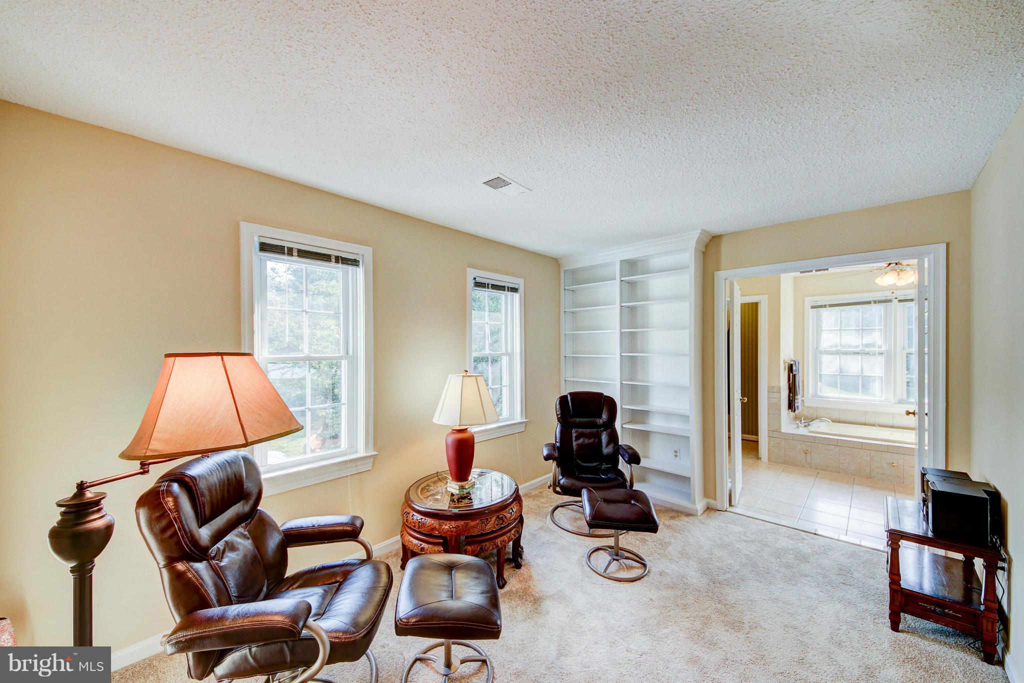 1151 Bandy Run Road Herndon, VA 20170 - Photo 15 of 29 Interior (General)