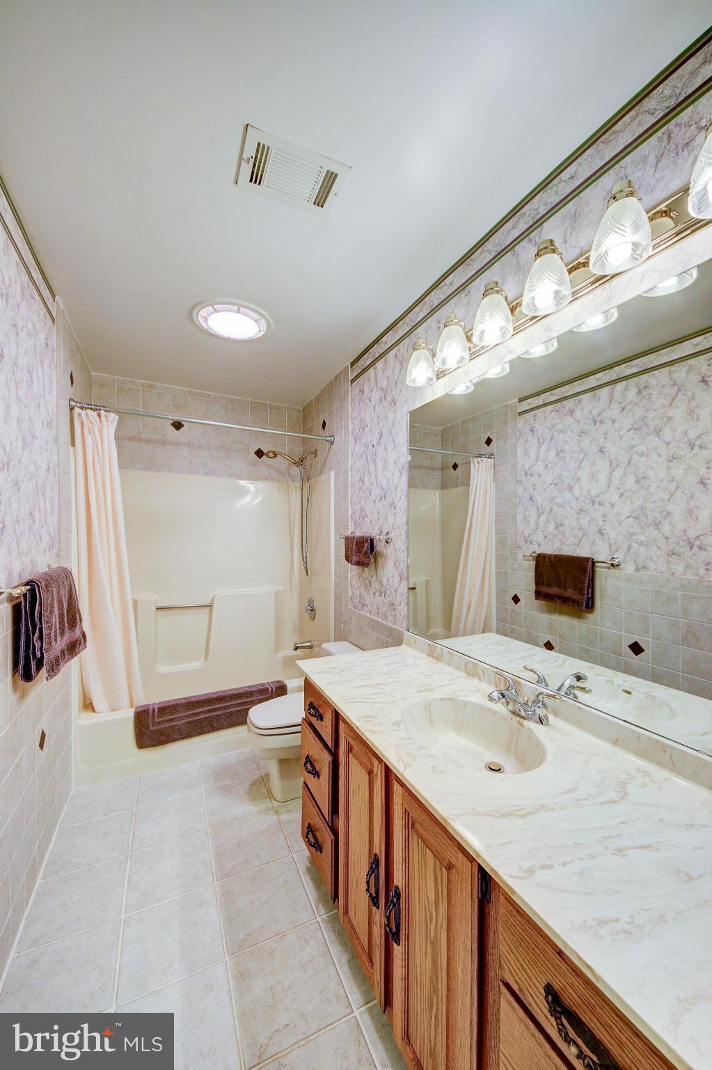 1151 Bandy Run Road Herndon, VA 20170 - Photo 18 of 29 Interior (General)