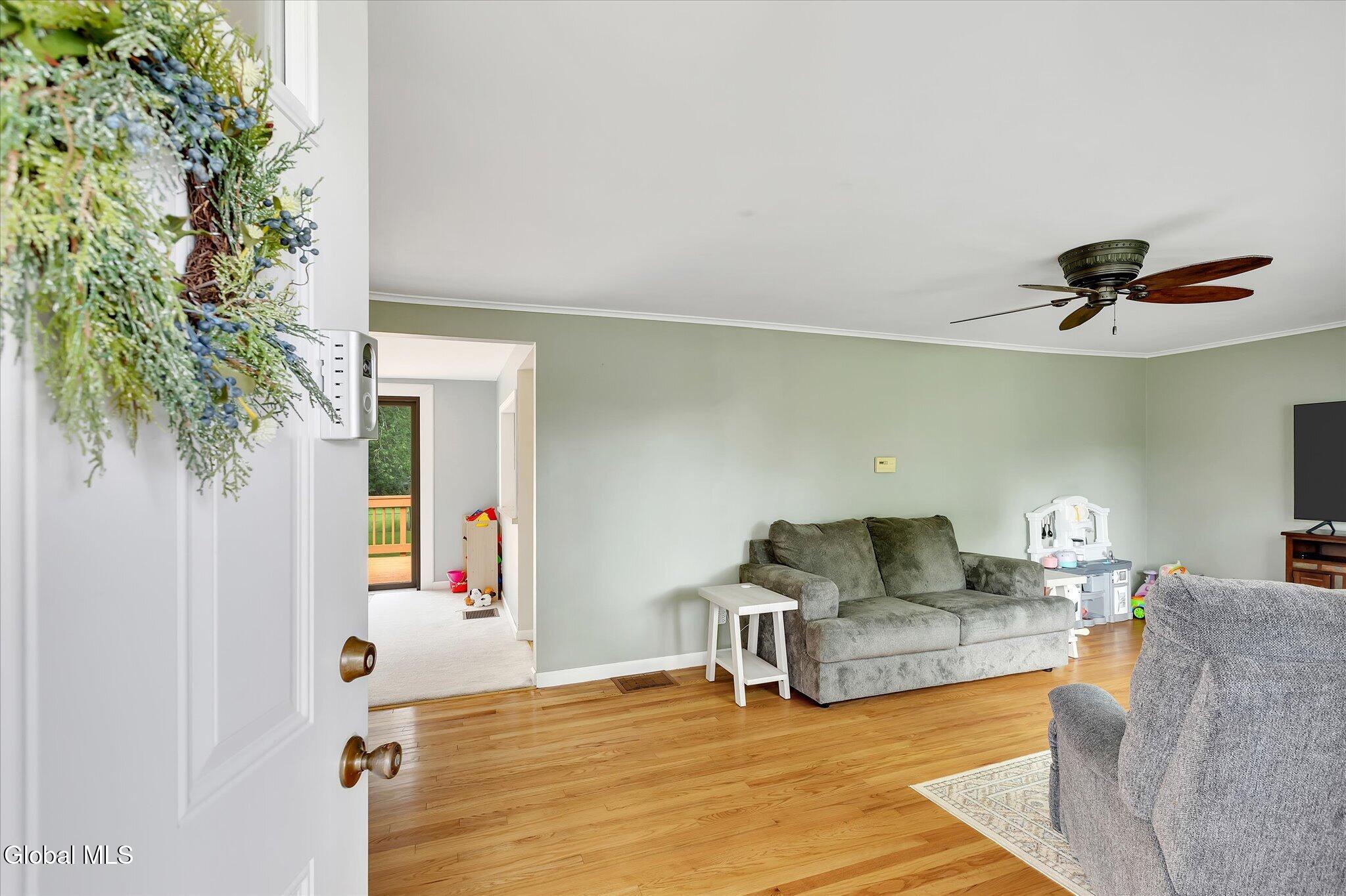 443 Gansevoort Road Moreau, NY 12828 - Photo 6 of 51 6