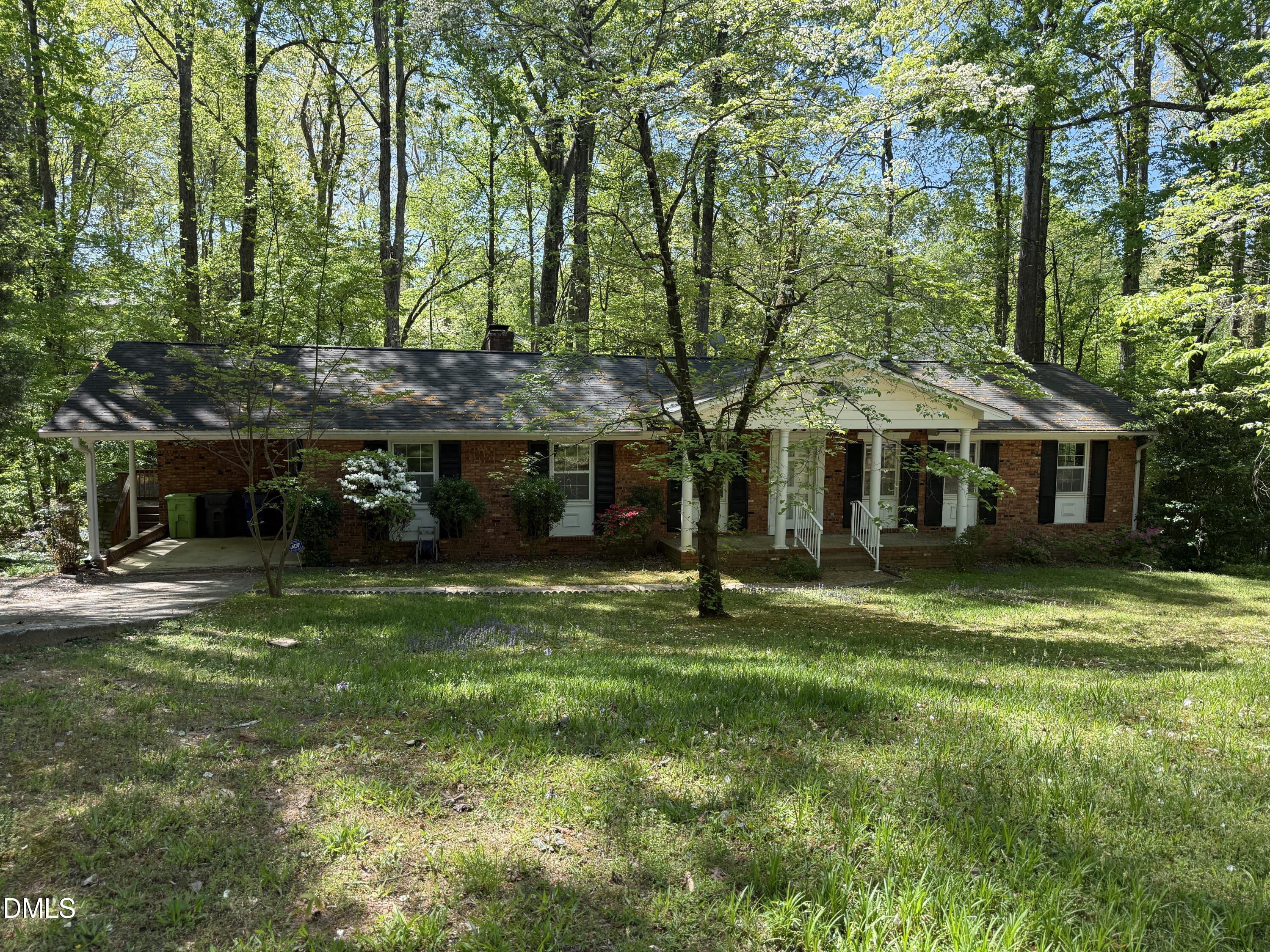 1009 Temple Street Raleigh, NC 27609 - Photo 2 of 25 IMG_1406