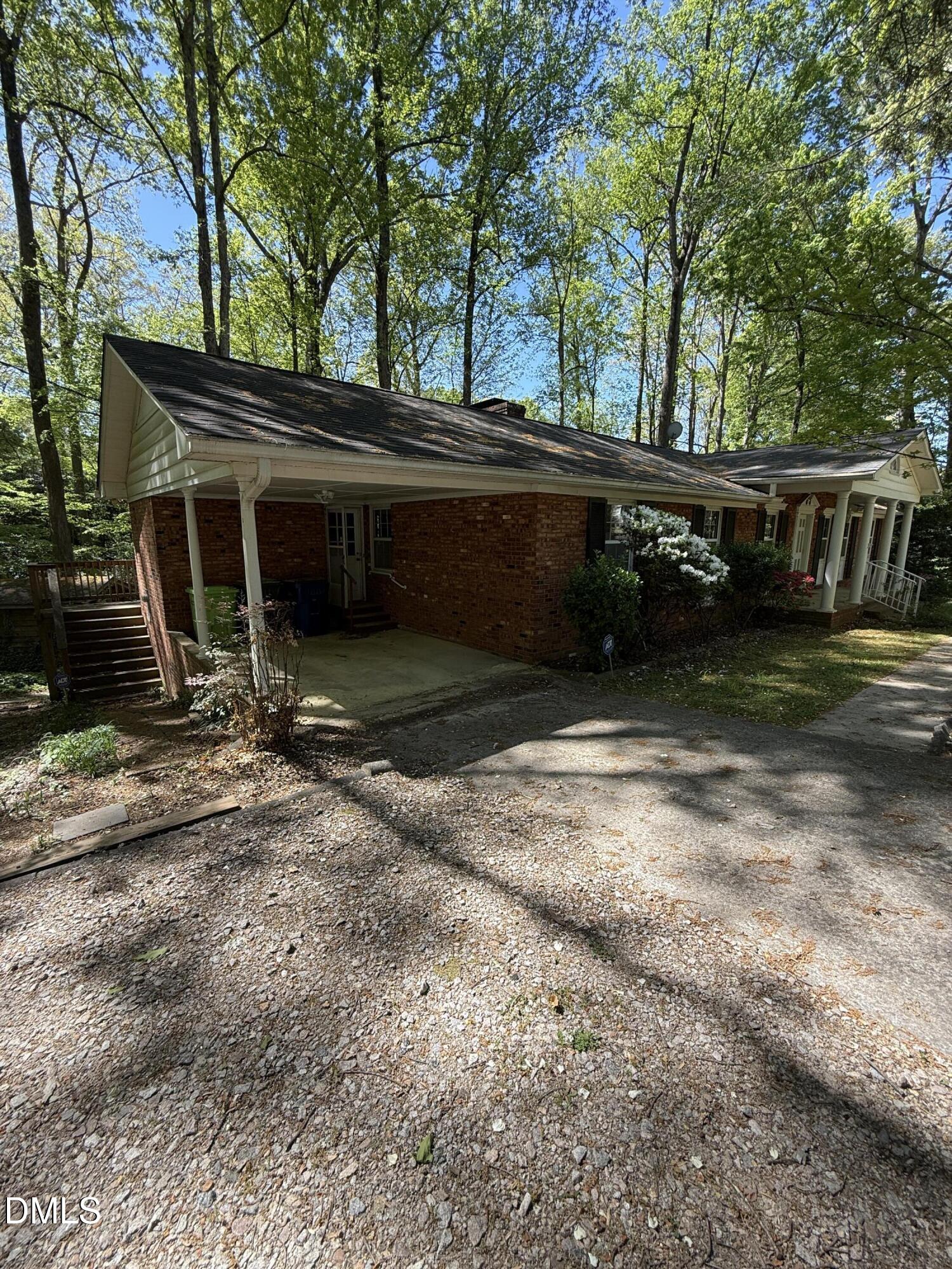1009 Temple Street Raleigh, NC 27609 - Photo 4 of 25 IMG_1408