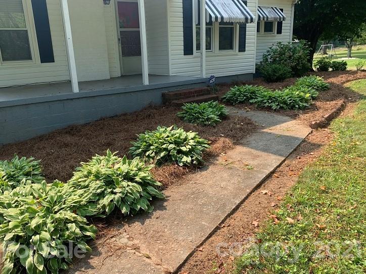 2715 Enon Church Road Salisbury, NC 28147 - Photo 5 of 28 Gallery Image 5