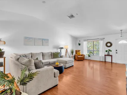 $639,899 | 895 Northwest 87th Avenue, Coral Springs, FL 33071