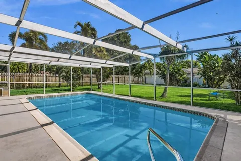 $629,900 | 895 Northwest 87th Avenue, Coral Springs, FL 33071