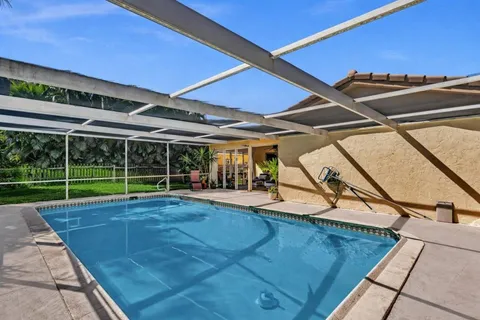 $639,899 | 895 Northwest 87th Avenue, Coral Springs, FL 33071