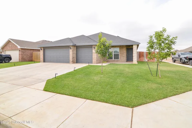 $274,500 | 8805 17th Street, Lubbock, TX 79416
