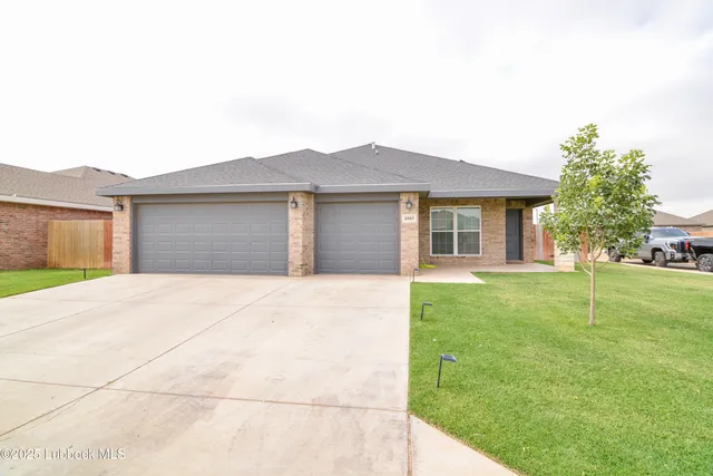 $274,500 | 8805 17th Street, Lubbock, TX 79416