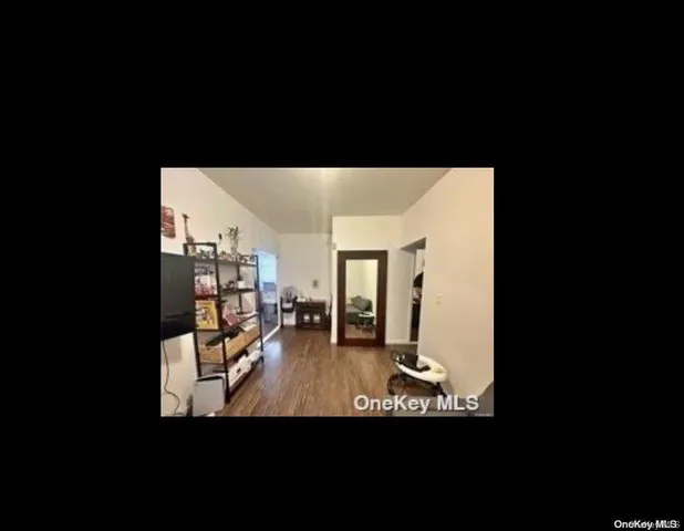 $270,000 | 21-78 35th Street, Unit 5F | Astoria