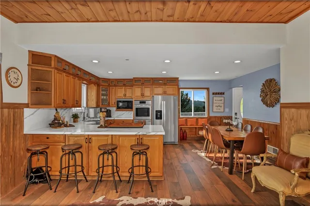 $765,000 | 1243 North Grass Valley Road, Lake Arrowhead, CA 92352