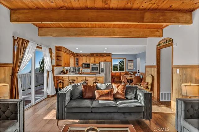 $765,000 | 1243 North Grass Valley Road, Lake Arrowhead, CA 92352
