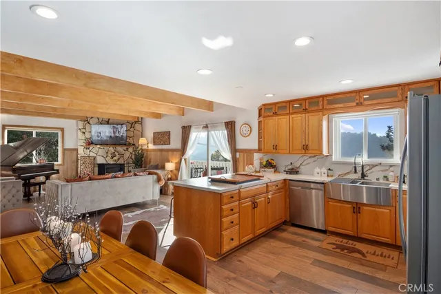 $765,000 | 1243 North Grass Valley Road, Lake Arrowhead, CA 92352