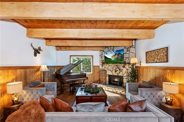 $765,000 | 1243 North Grass Valley Road, Lake Arrowhead, CA 92352