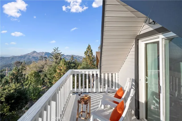 $765,000 | 1243 North Grass Valley Road, Lake Arrowhead, CA 92352