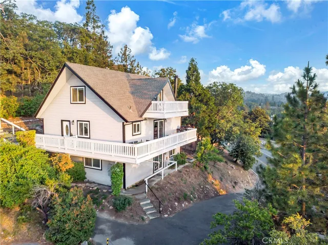 $765,000 | 1243 North Grass Valley Road, Lake Arrowhead, CA 92352