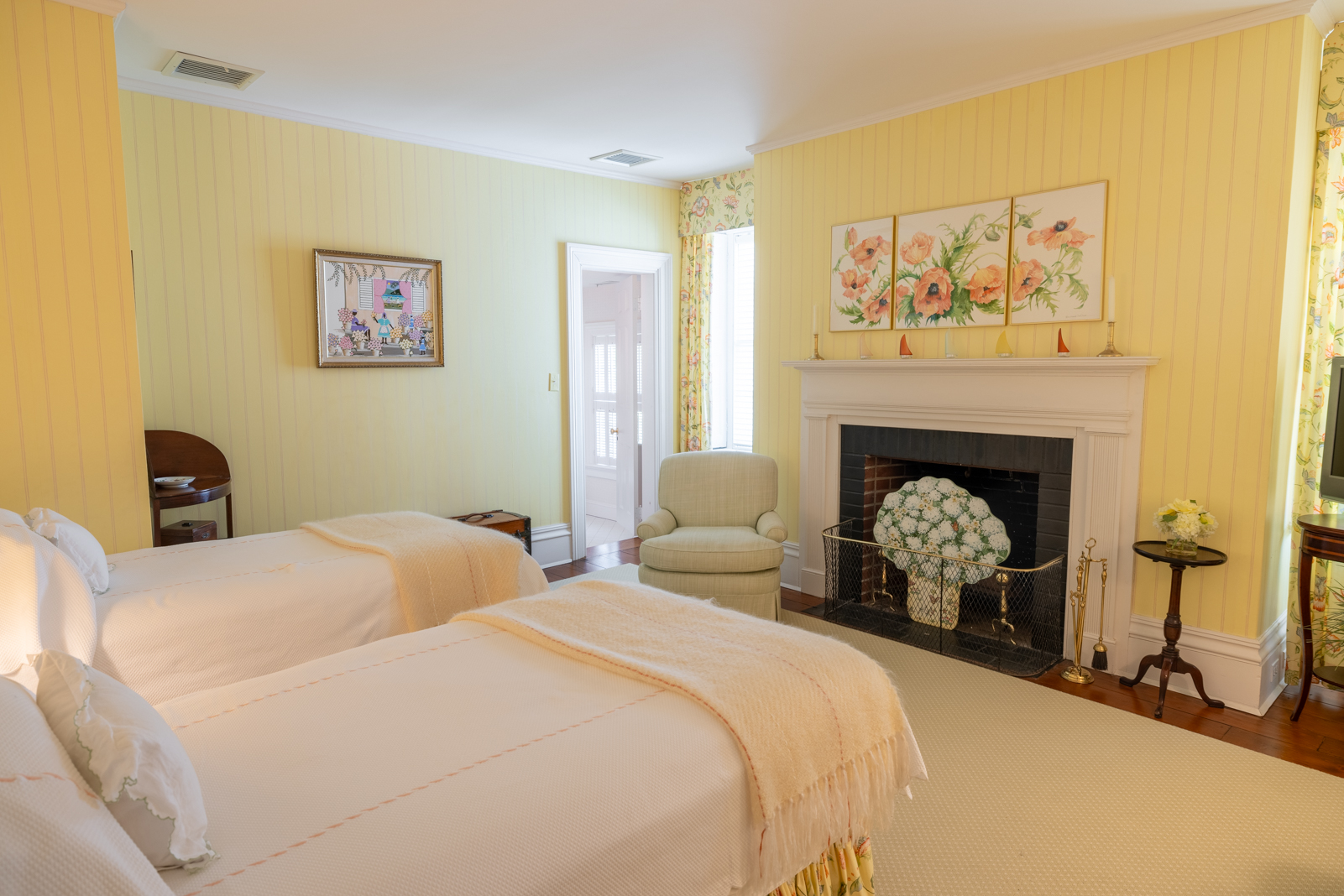 7 Pleasant Street Nantucket, MA 02554 - Photo 27 of 50