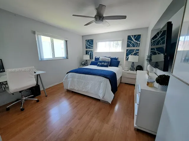 $339,700 | 5010 Northwest 51st Court, Tamarac, FL 33319