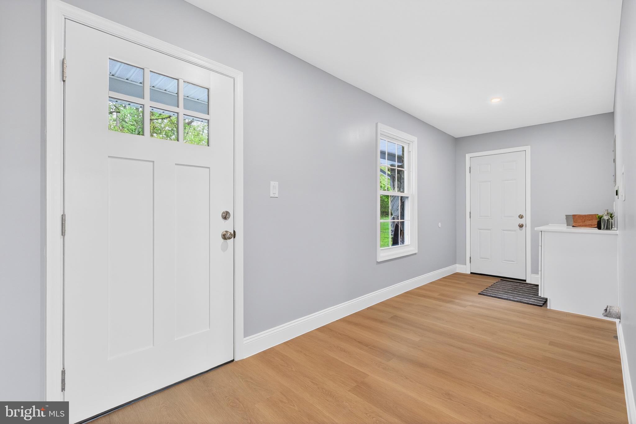 503 Whitman Lane Middletown, PA 17057 - Photo 45 of 58 an empty room with closet and a window