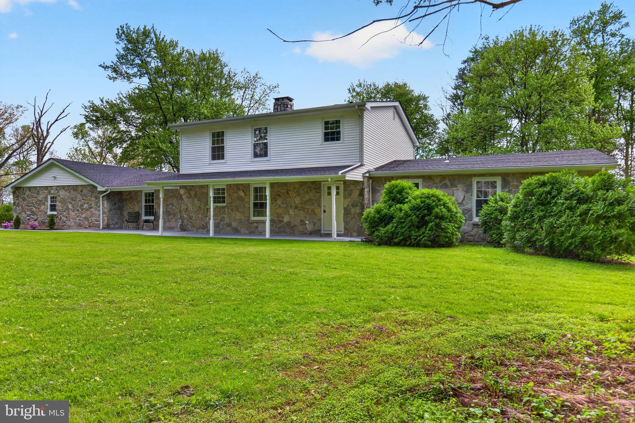 503 Whitman Lane Middletown, PA 17057 - Photo 7 of 58 a front view of house with yard and green space