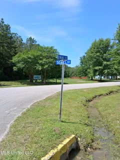 $82,500 | 506 Sears Avenue, Waveland, MS 39576