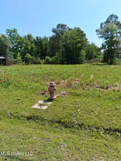 $82,500 | 506 Sears Avenue, Waveland, MS 39576