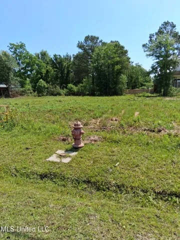 $82,500 | 506 Sears Avenue, Waveland, MS 39576