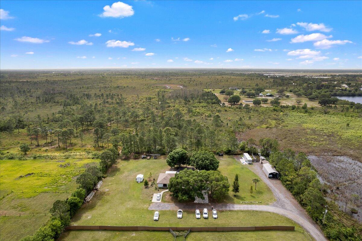 613 Grant Road Palm Bay, FL 32909 - Photo 37 of 40 a view of a city
