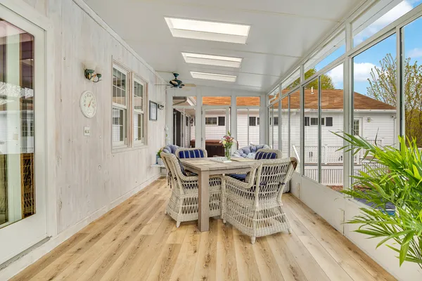 $1,990,000 | 626 Highway 1, Scarborough, ME 04074