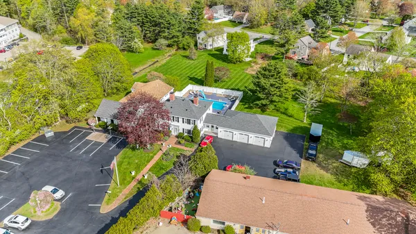 $1,990,000 | 626 Highway 1, Scarborough, ME 04074