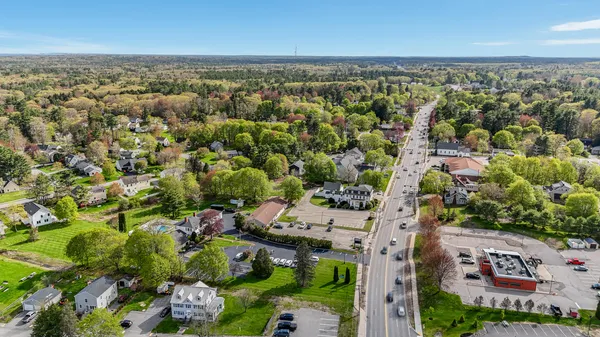 $1,990,000 | 626 Highway 1, Scarborough, ME 04074