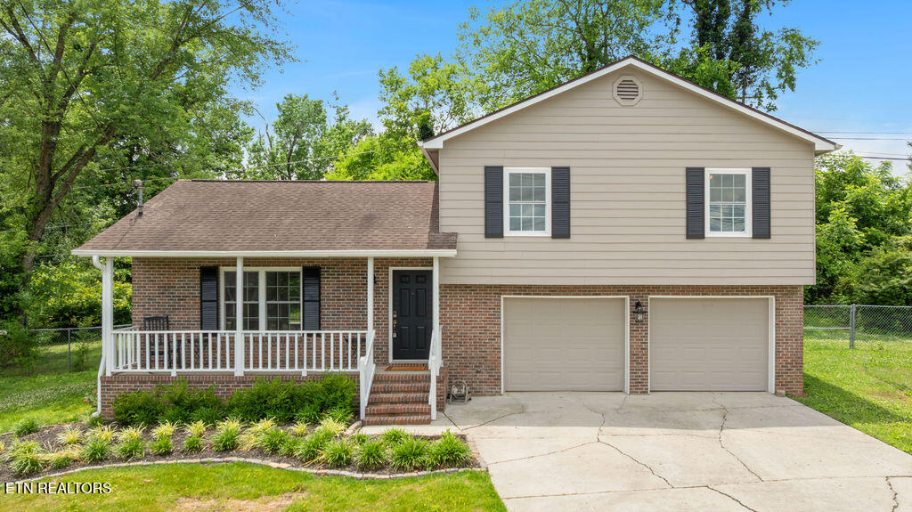 7601 Ashcroft Way Powell, TN 37849 - Photo 2 of 34 DJI_0409