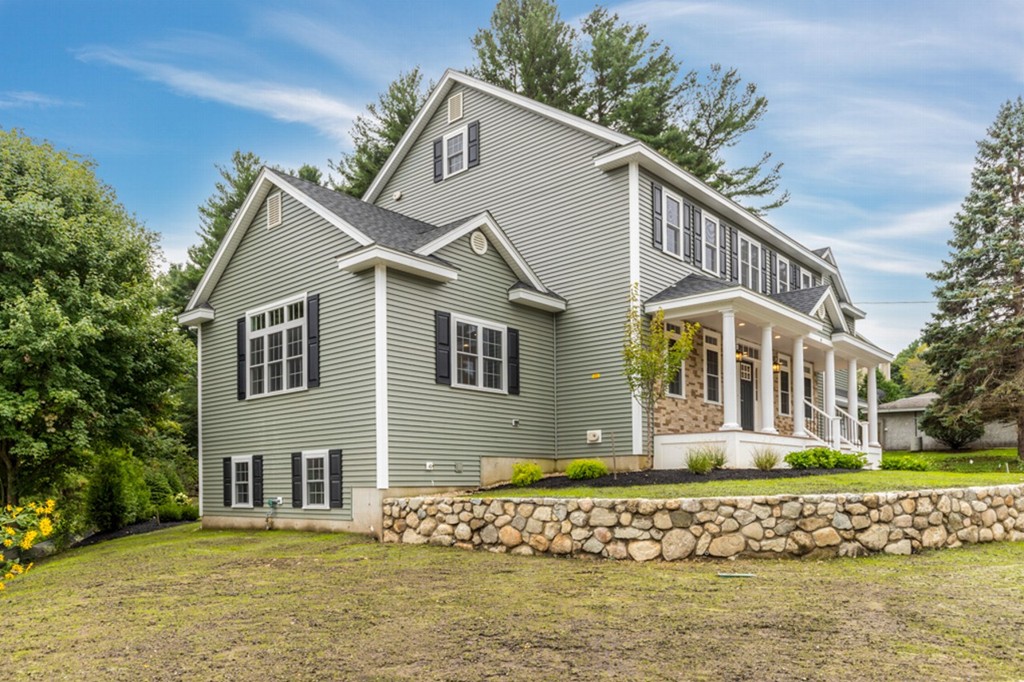 6 Maryvale Road Burlington, MA 01803 - Photo 3 of 29 Gallery Image 3