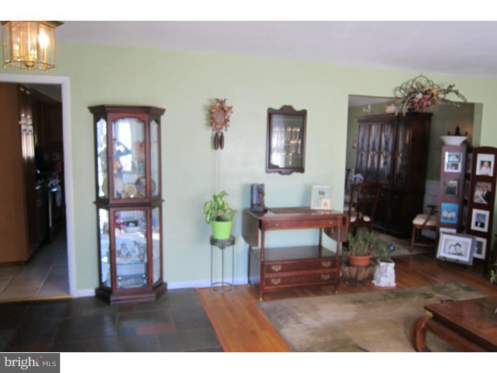 222 Lewis Road Springfield, PA 19064 - Photo 3 of 12