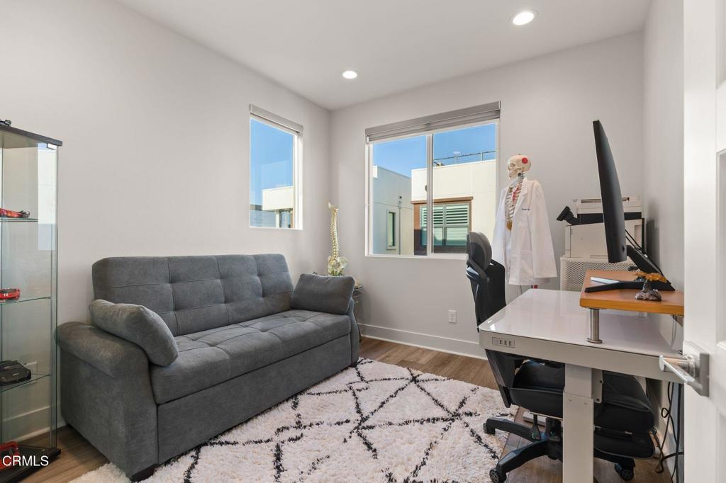 1068 Canal Street Oxnard, CA 93035 - Photo 29 of 39 1068_Canal_St-45