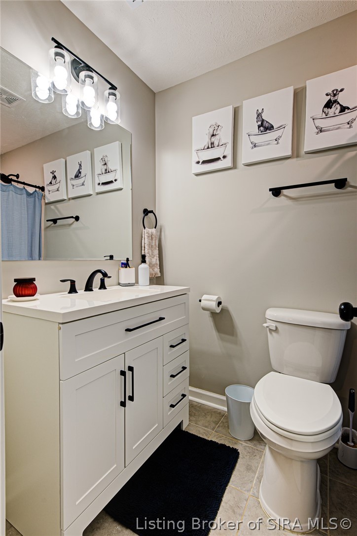 316 Ridge Road Charlestown, IN 47111 - Photo 16 of 36 Full Primary Bathroom