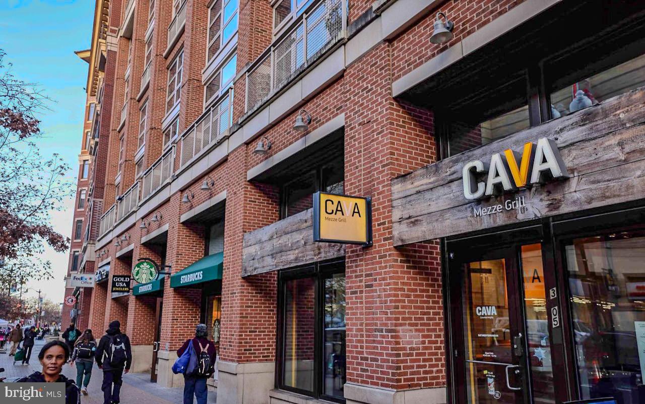 1390 Kenyon Street Northwest, Unit 510 Washington, DC 20010 - Photo 33 of 39 a view of a building with sitting area